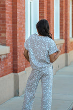 Load image into Gallery viewer, Olivia Floral Pants