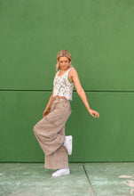 Load image into Gallery viewer, Blakely Wide Leg Cargo Sweatpants