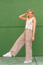 Load image into Gallery viewer, Blakely Wide Leg Cargo Sweatpants