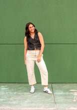 Load image into Gallery viewer, Cream Barrel Jeans