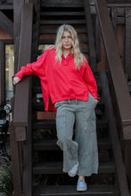 Load image into Gallery viewer, Blakely Wide Leg Cargo Sweatpants in Grey