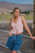 Load image into Gallery viewer, Scallop Denim Shorts