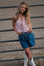 Load image into Gallery viewer, Scallop Denim Shorts